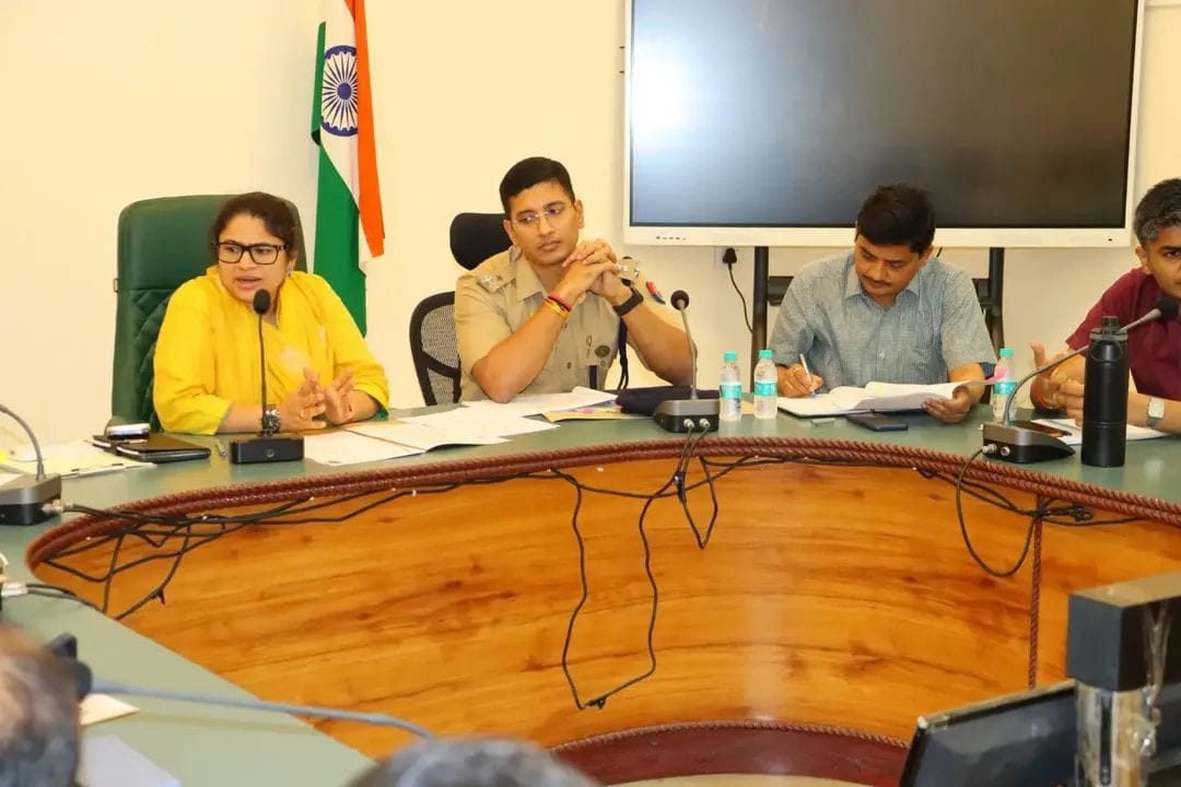 Gonda News : गोण्डा के प्रमुख धार्मिक पर्व कजरी तीज पर 10 लाख से अधिक श्रद्धालुओं के पहुंचने की संभावना, सुरक्षा और यातायात व्यवस्था पर प्रशासन की नजर